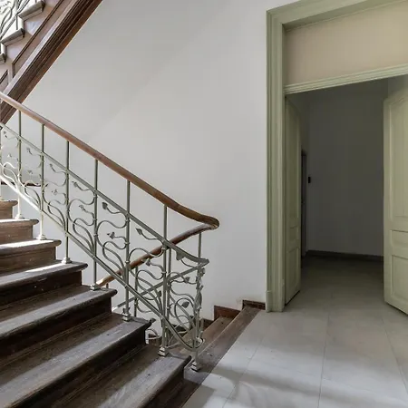 Daire Silver Cloud By Square - Balcony - Old Town